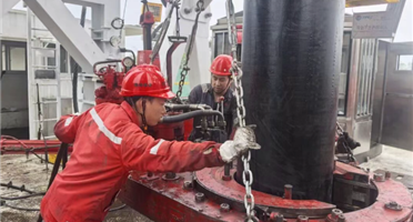 实干笃行 攻坚奋进｜矿勘集团金核地勘顺利完成“资源1井”一开钻进作业