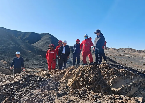 矿勘集团领导赴甘肃红柳沟金矿项目检查指导慰问